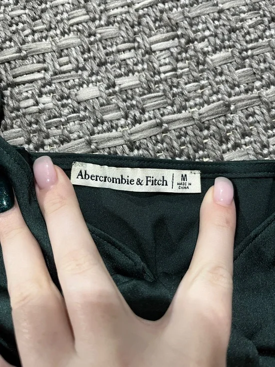 Abercrombie & Fitch | Green Fit And Flare Tank With Bow - Picture 2 of 11